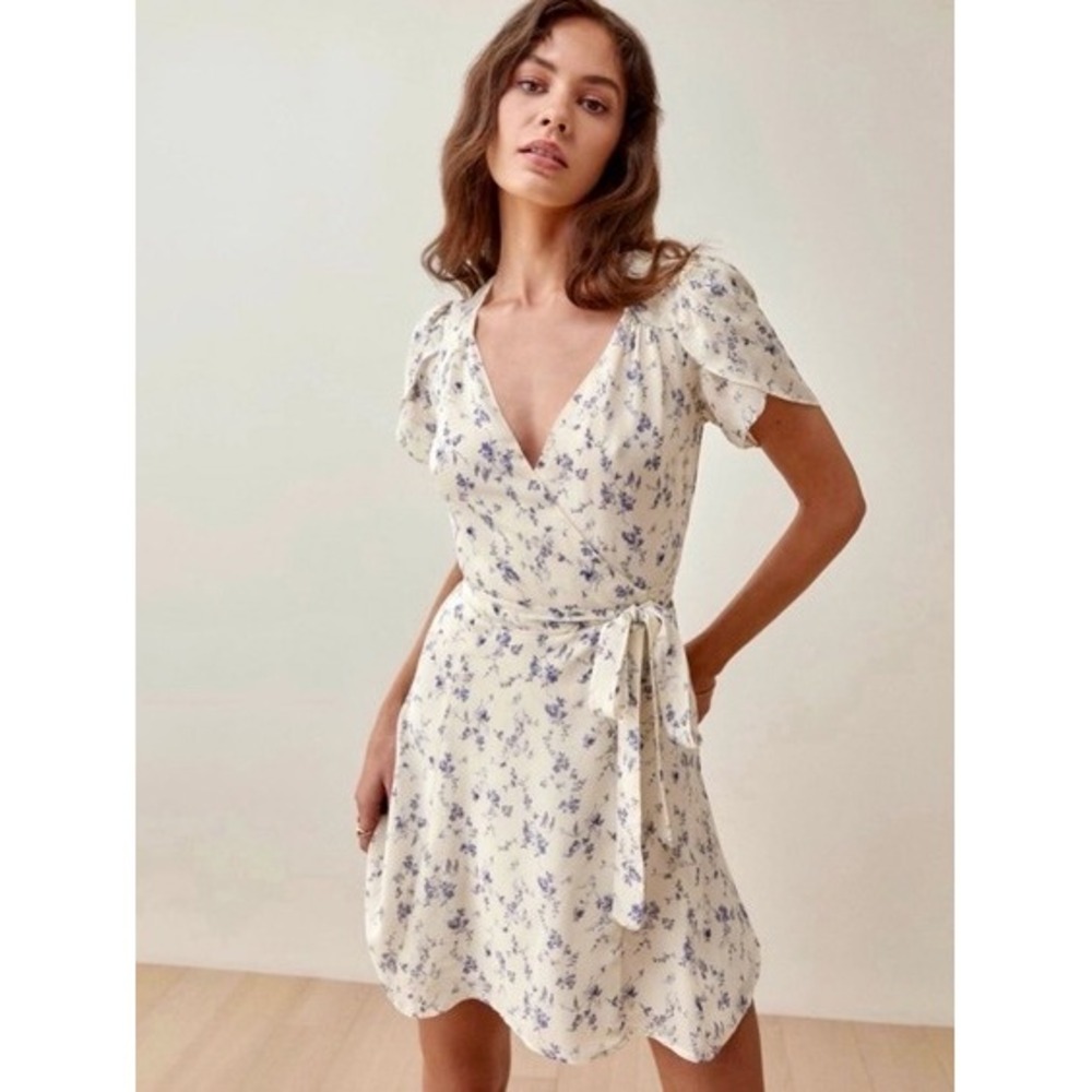 Reformation Ellwood Ivory & Blue Floral Print Wrap Dress Sz XS